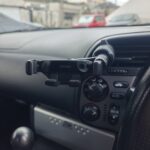 S2000のコクピットに設置されたUGREEN製スマホホルダー